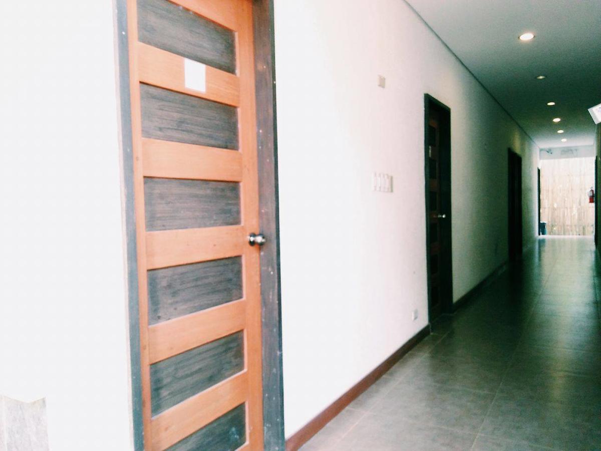 Coron Villa Exterior photo
